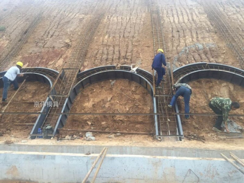 公安縣公路擴建拱形骨架護坡模具生產商京偉